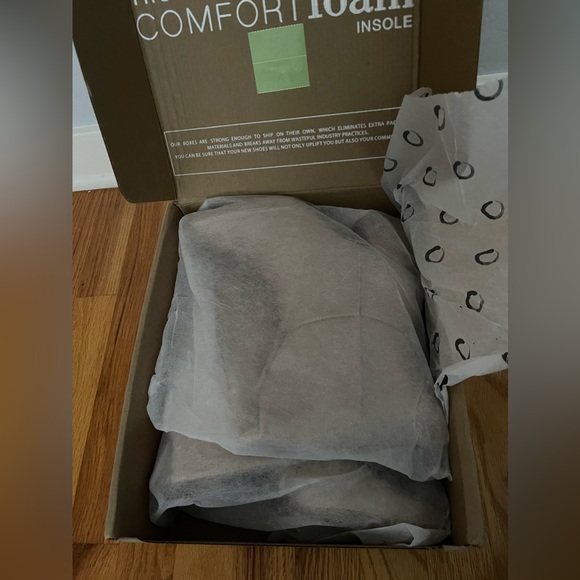 New Journee Collection Landree Wide Calf Boot - Picture 14 of 15